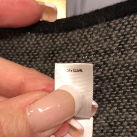 WARM shawl - Picture 5 of 7